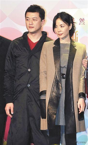 2005年，王菲怀孕4个月的时候，医生告诉她：“这个孩子有可能是兔唇”。

20