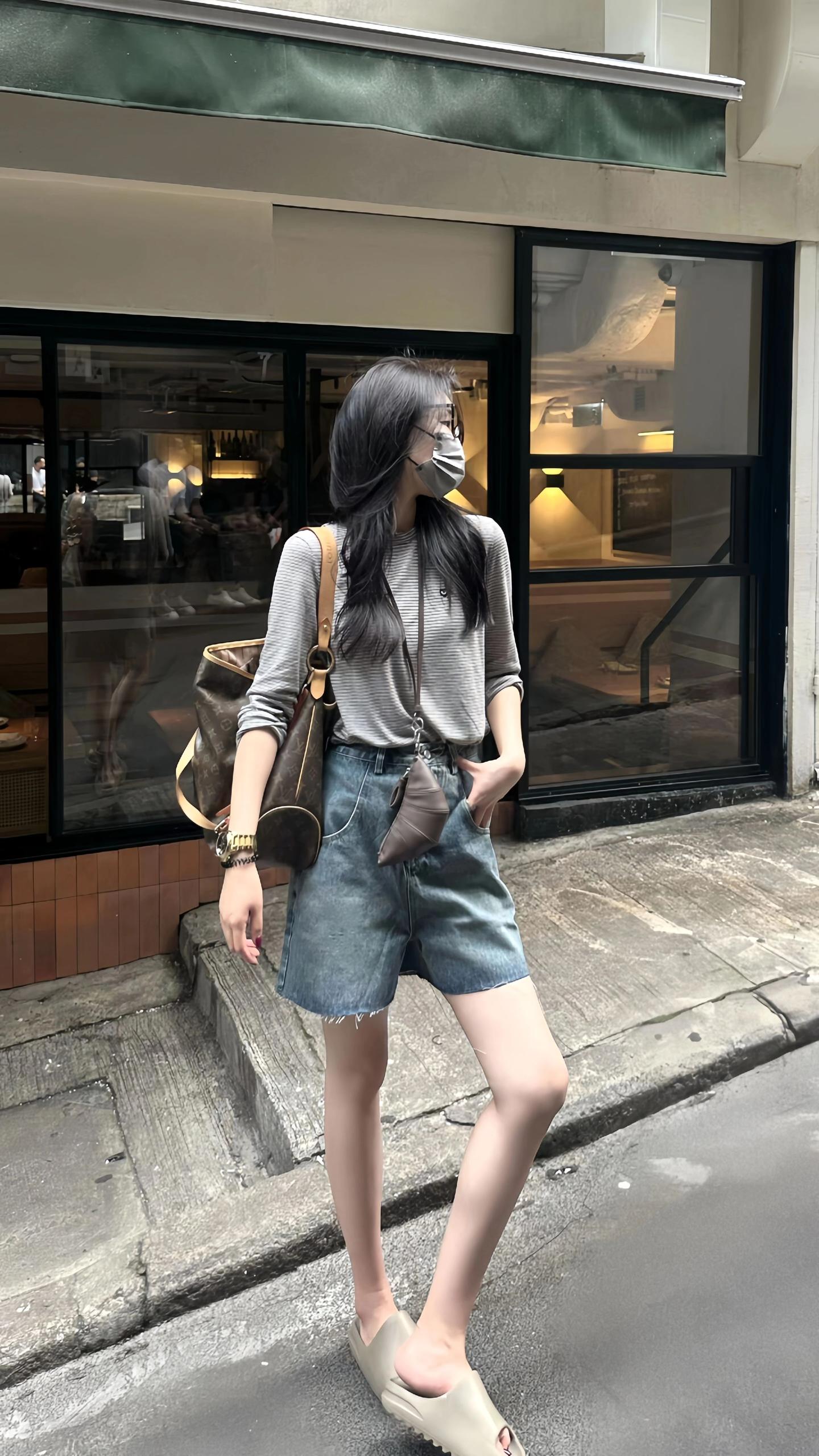 松弛感穿搭大赏。素颜带你了解穿搭的重要性