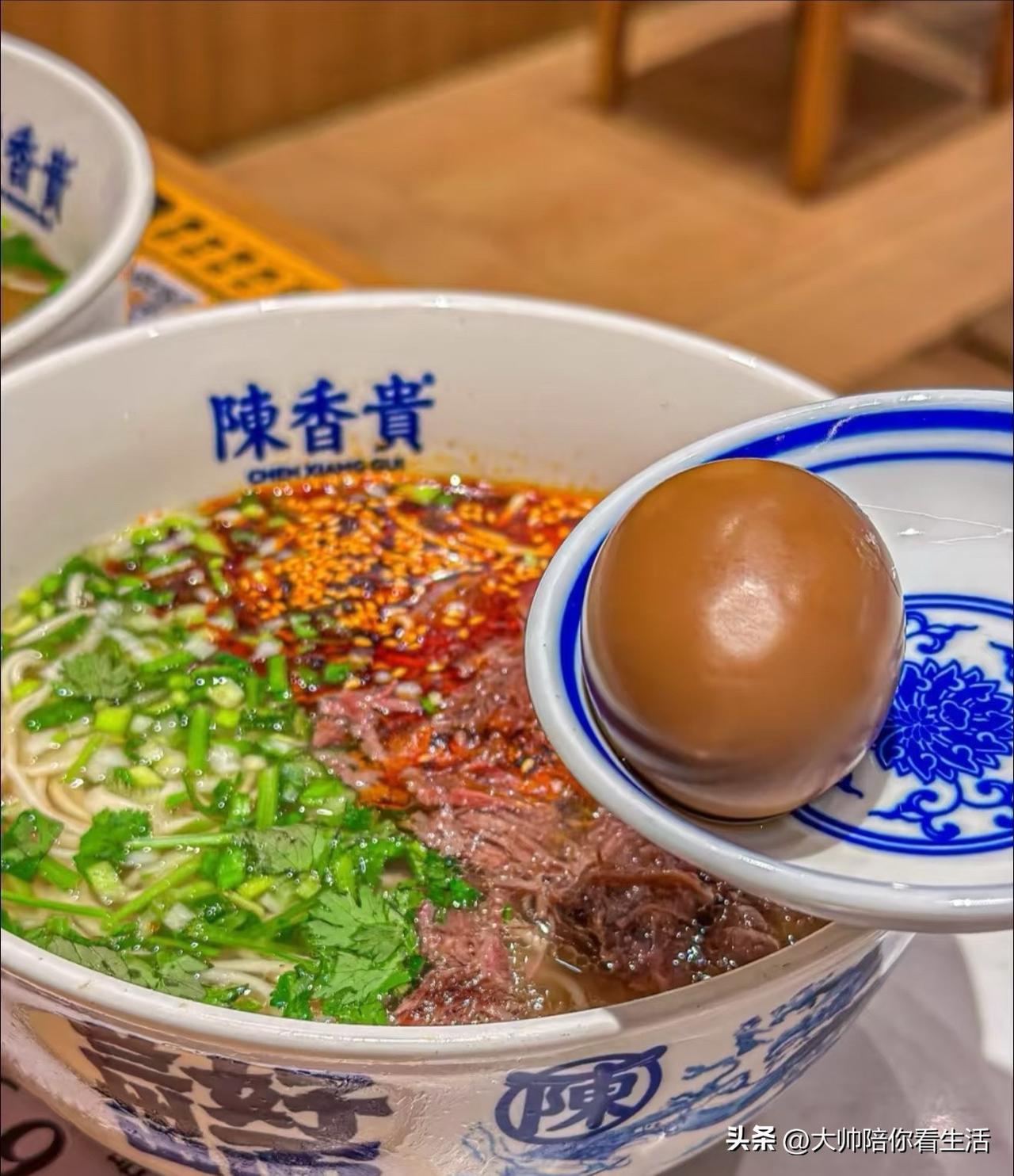 现在的人都戒烟戒酒是为了什么?现在的人都戒烟戒酒是为了什么?
不是突然想通了，是