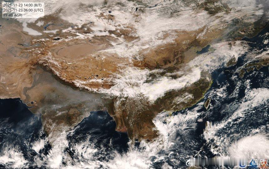 【干燥】今天我国多地依然继续晴朗干燥的天气。下午石家庄和银川相对湿度不到20%，