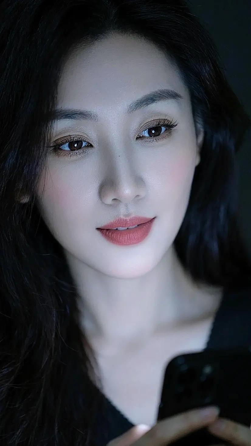 AI暗调光影自拍 ai创作 广告分成玩法达人伙伴计划