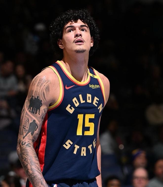 勇士球员单月数据更新桑托斯2月份9场比赛 场均15.2分 5.9篮板 4助攻投篮