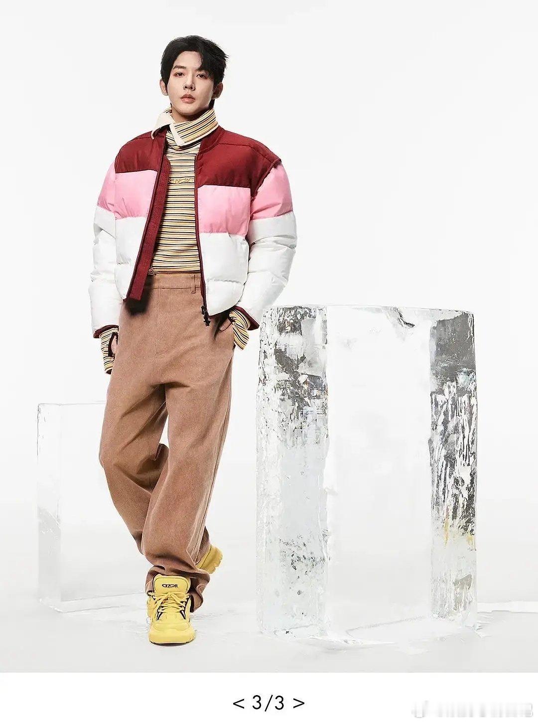 时不时尚先不说，这表情管理能不能好一点 ​​​