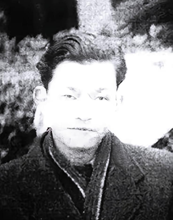 1949年11月29日深夜，重庆白市驿机场旁，保密局特务头子毛人凤清点撤离名单，