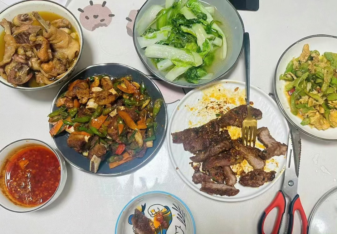 食神百厨大战还没看就先馋了百厨大战还没看先馋哭！百厨大战素人PK星厨，刘涛潘玮柏