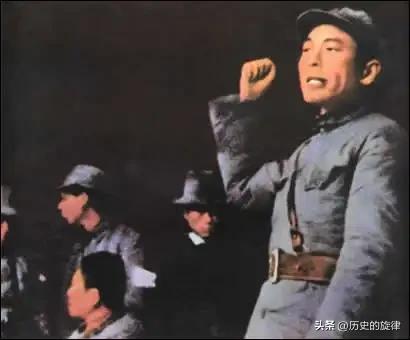 你可别以为这只是简单的拜师学艺！这背后藏着的，是两个爱国志士的理想共鸣——一个以