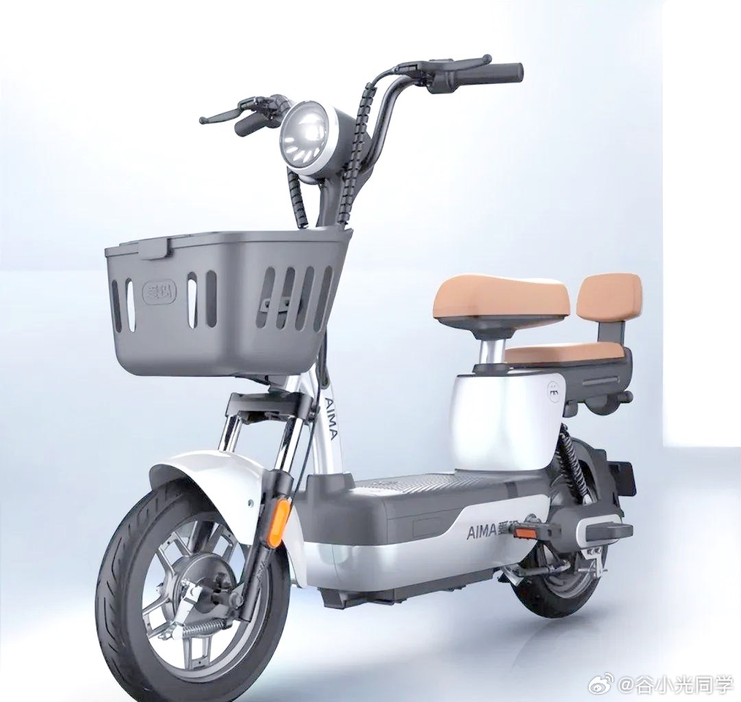 有电瓶车门店销量下滑40%速度和续航太鸡肋，而且又没国补了，新国标电车确实性价与