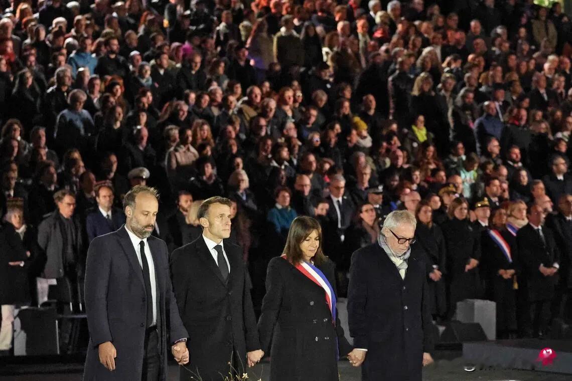 法国10年来挫败85起恐袭图谋（法兰西不相信眼泪）
巴黎11月13日晚举办庄严仪