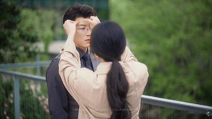 代旭卢昱晓跳舞的绅士手轸羞又双叒叕放饭啦！舞会花絮里代旭卢昱晓跳舞的绅士手太有戏