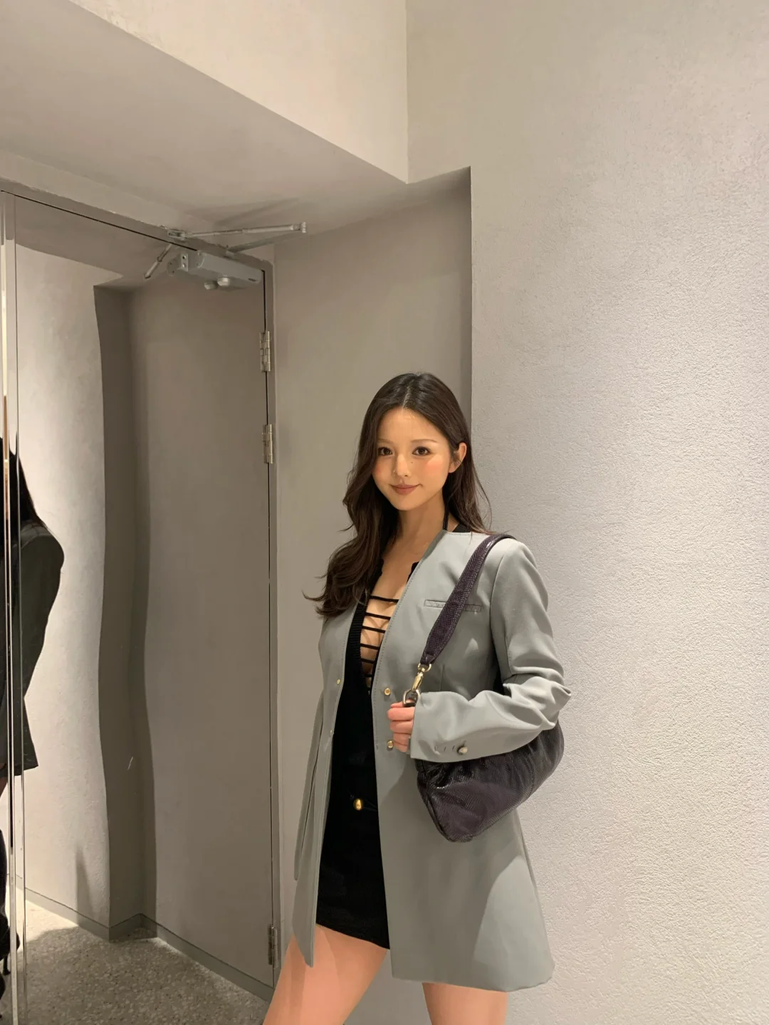 Suit dressing