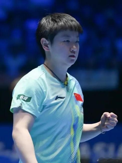 王楚钦孙颖莎亮相世乒赛GOAT纪录片澳门乒乓球世界杯女单决赛，孙颖莎4-1战胜队