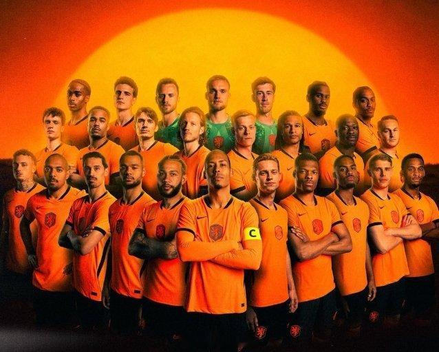 荷兰队公布世界杯26人大名单 🇳🇱 荷兰队正式公布了世界杯参赛名单🏆⚽ 罗