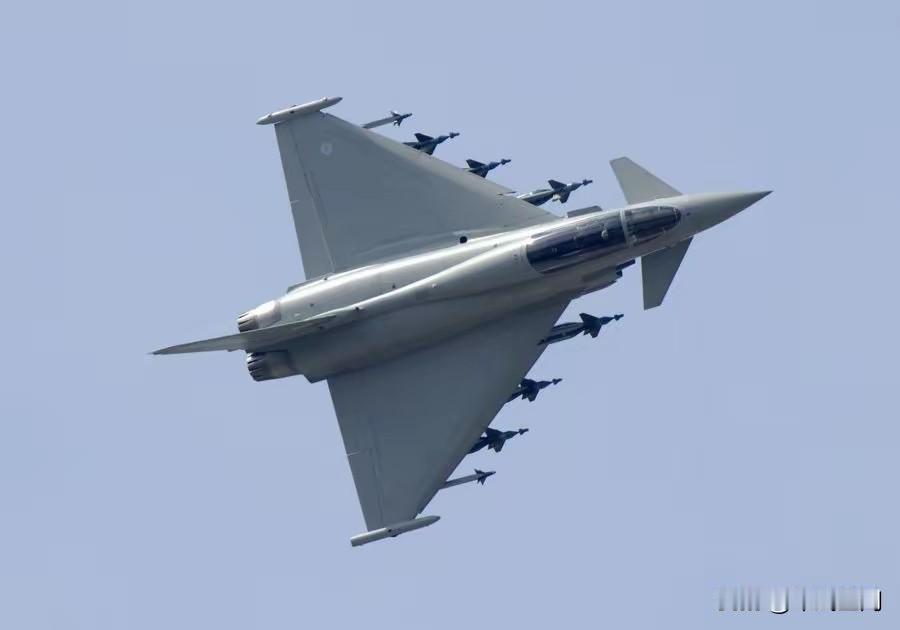 孟加拉国放弃歼10，采购西方战机。
当地时间12月9日，原本对我国歼10战机抱有