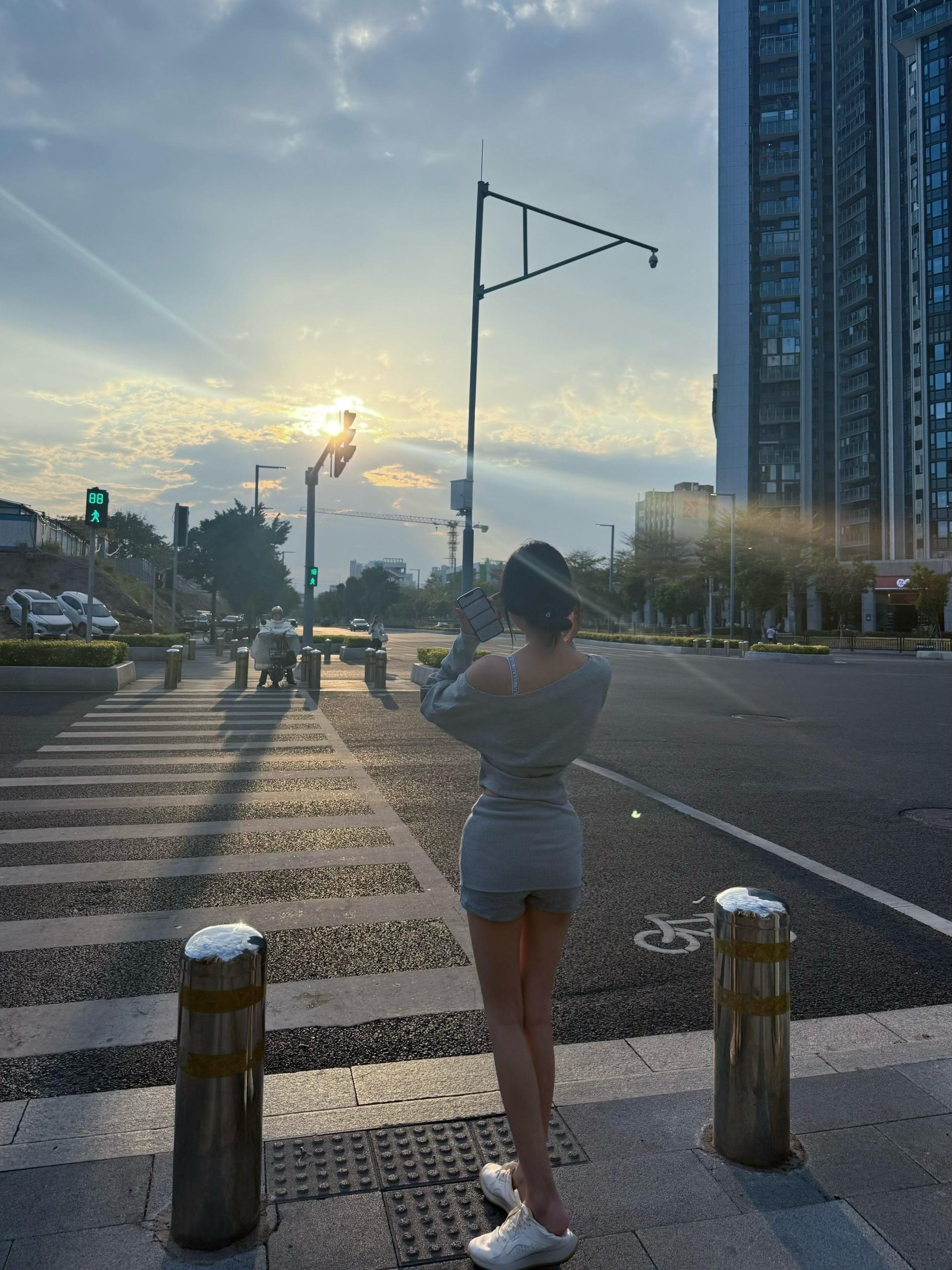 把我的心搞得一团糟 还在那萌萌的笑