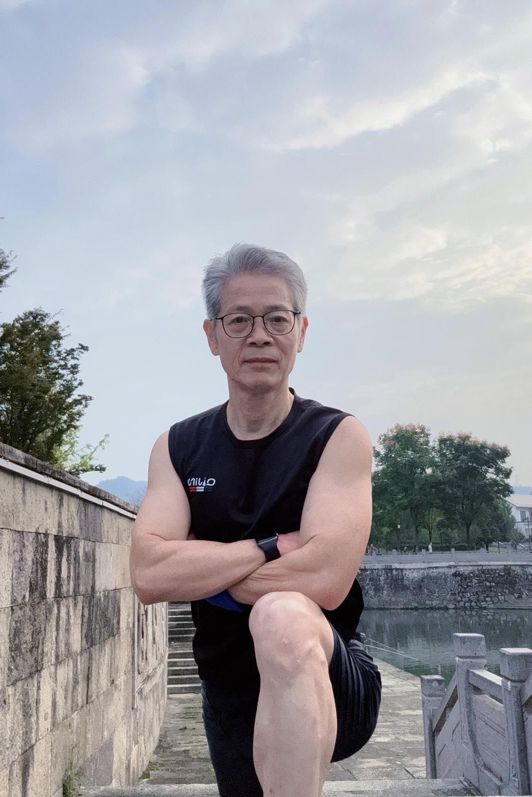 昨日与医生好友闲谈，他点破了大众普遍存在的认知误区。

很多人将医生视作救世主，