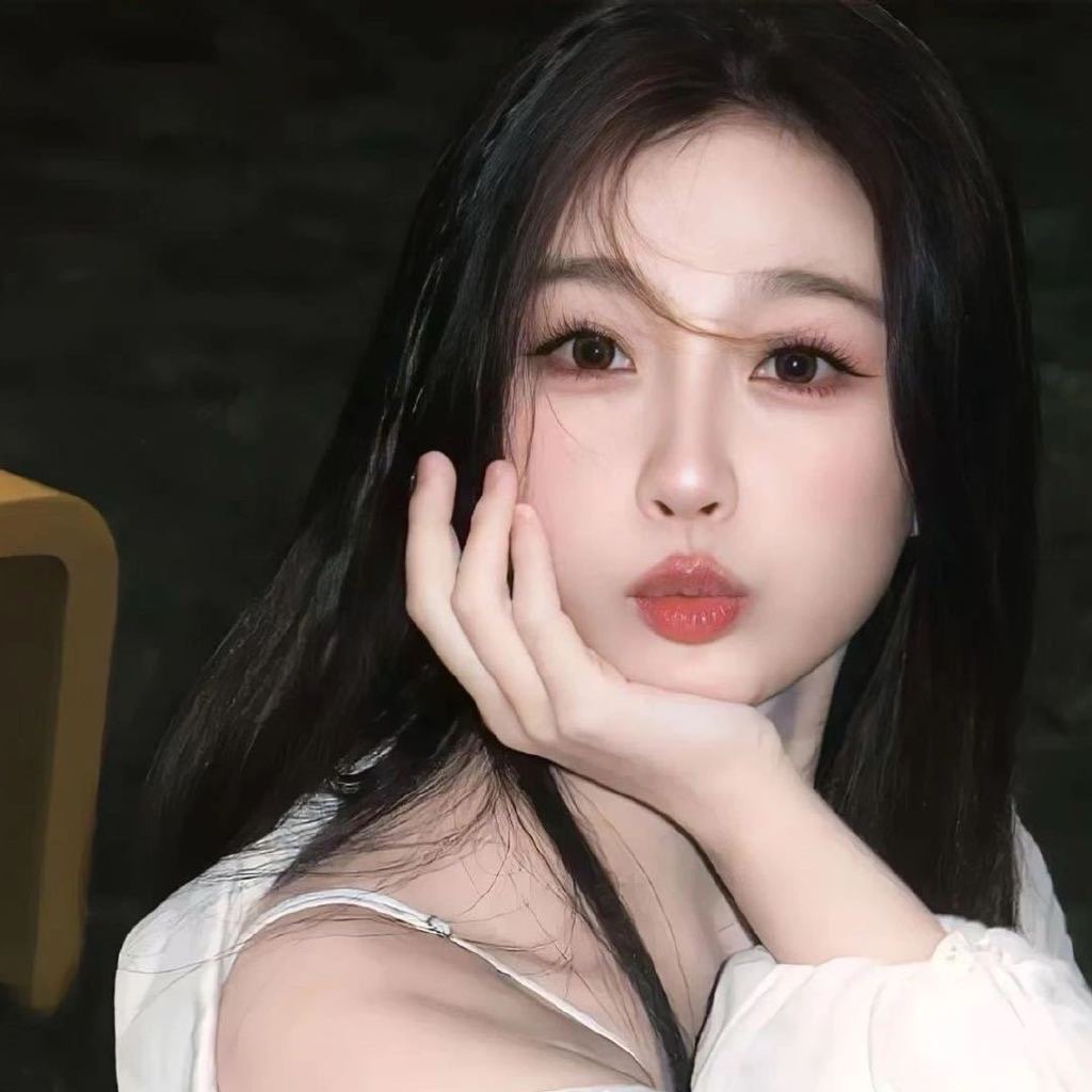 虞书欣  ✨虞书欣双轨✨虞书欣繁星点点 一闪一闪落湖面皎皎明月 照亮你含情眉眼听