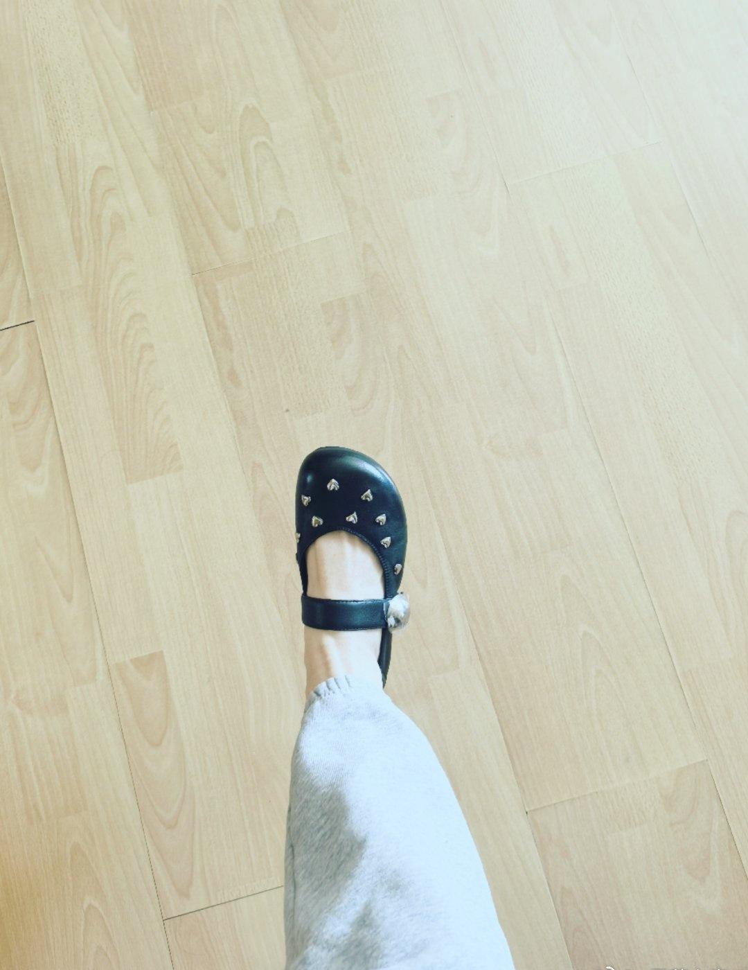 鞋子还得是羊皮的，舒服～[马思纯的微笑] ​​​