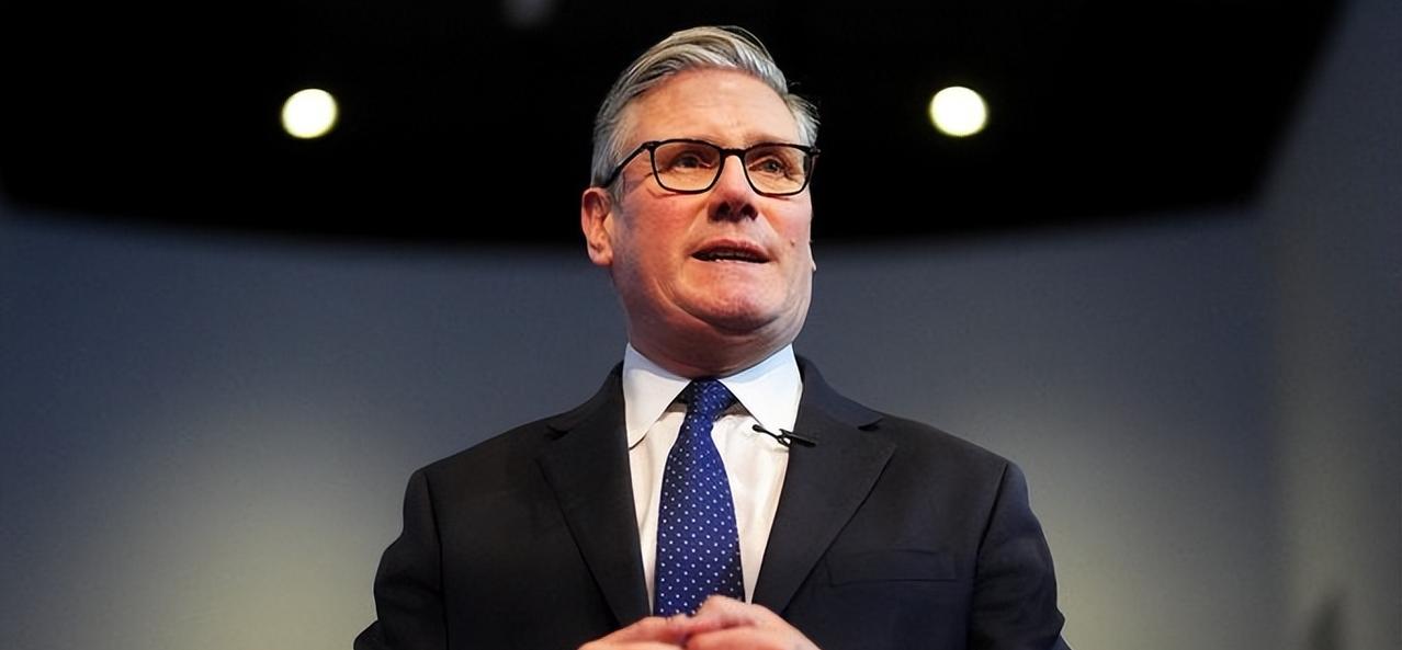 斯塔默从中国回去后，立即做了一个决定。他认为英国人应该认真学汉语，只有这样才能“