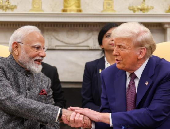 被中方痛击后，美国要跟印度“重归于好”，一起对付中国？
 
美国财政部长贝森特近