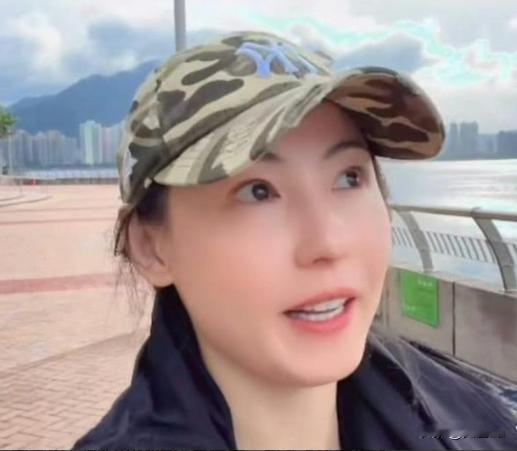 王菲迎麻烦仅3天，张柏芝再曝儿子病情，谢霆锋一举实现口碑暴涨，喧嚣的网络议论背后