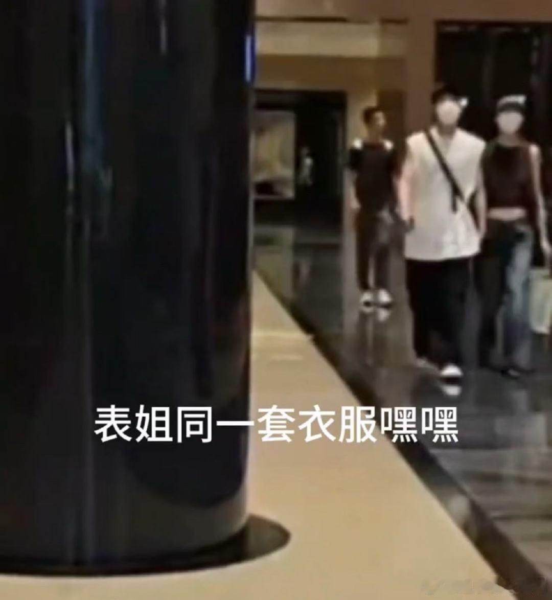 井柏然拍的刘雯刘雯照片是井柏然拍的！刘雯照片是井柏然拍的 ​​​