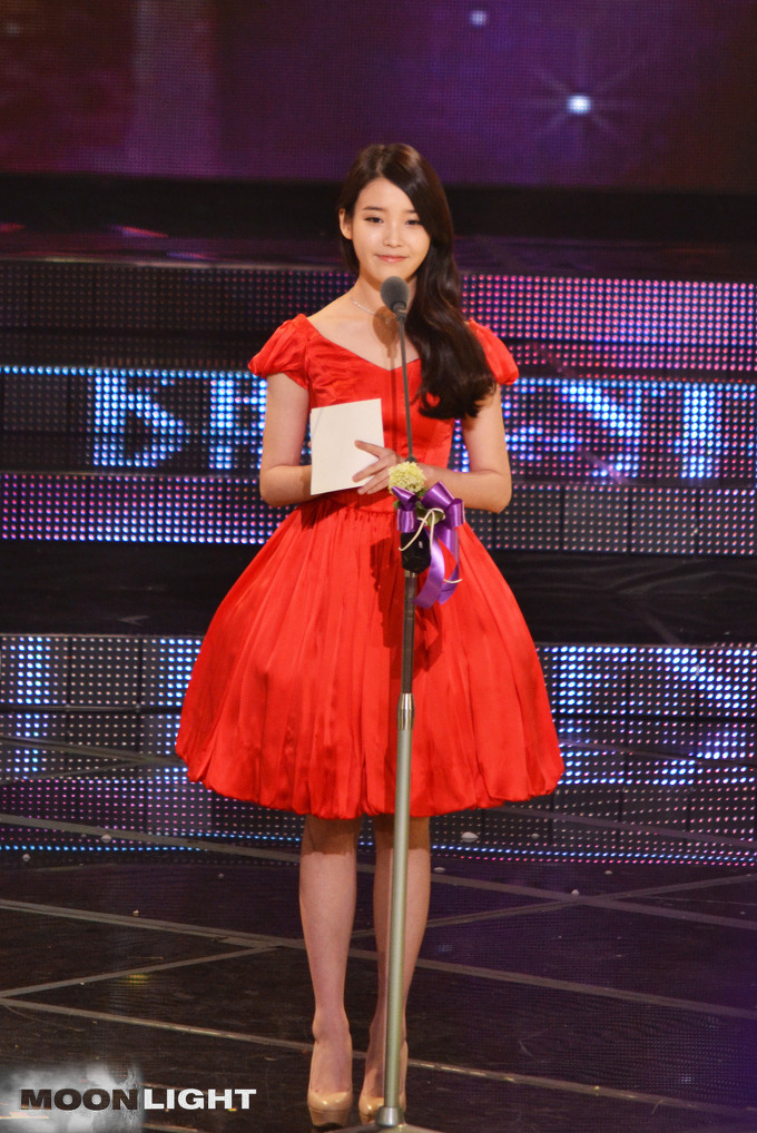 IU  ❤️IU韩国第一女solo 2011年时光机🐥111224 IU KB