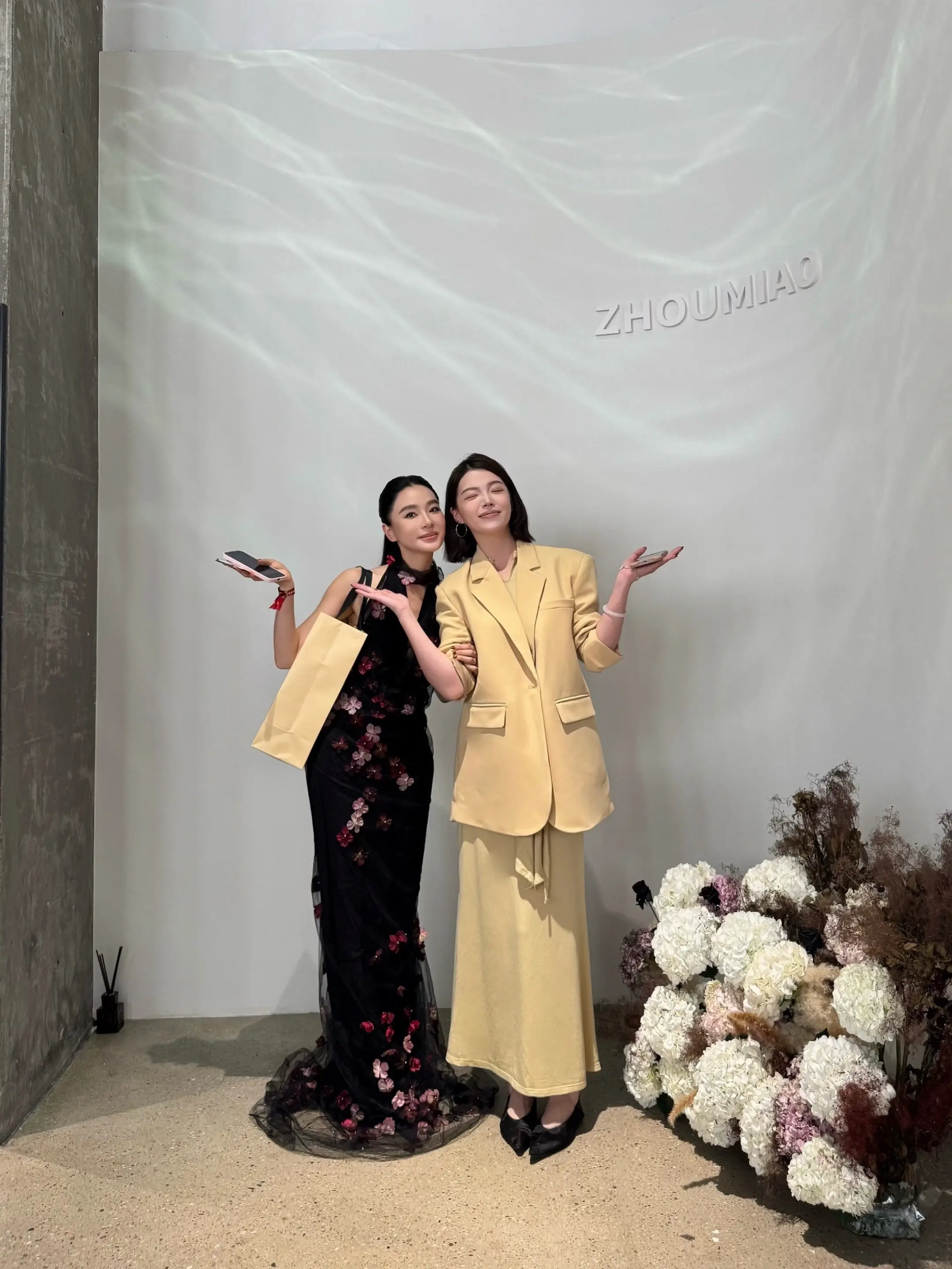 关于喜欢 这件事 ：一切要从22年的那条私信开始🖤25年再见面我们都...
