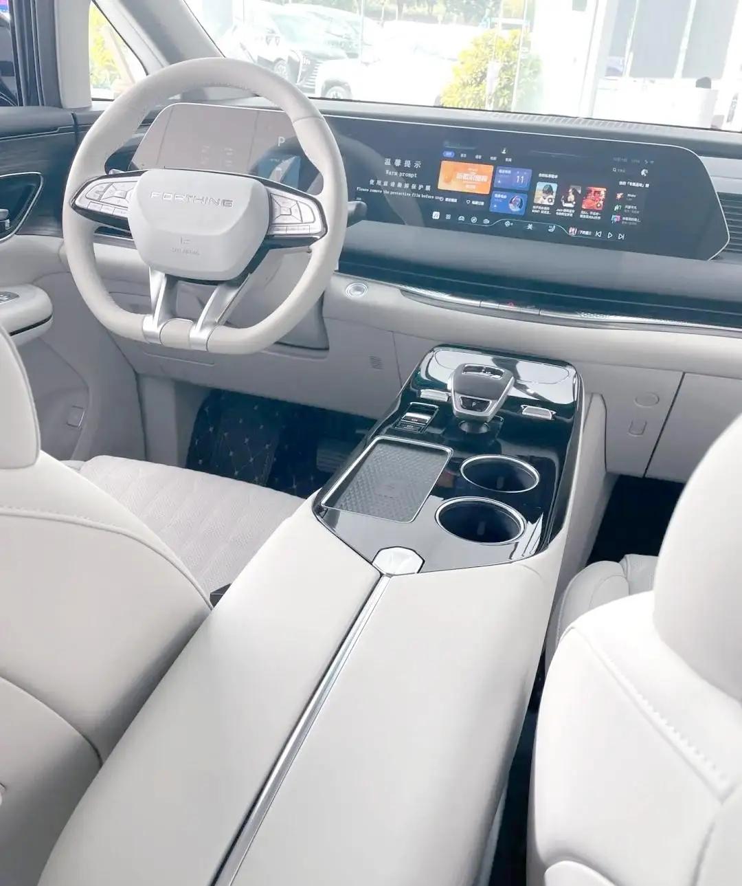 这是赤裸裸的真实现状！
东风风行12月销量突破1.2万，真的是太猛了，虽然不如岚