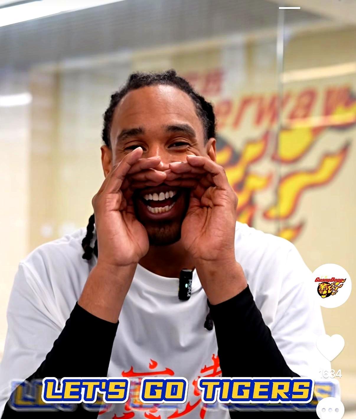 CBA最新消息：萨林杰加盟广东队，球队阵容全面升级，新赛季争冠格局生变  
 