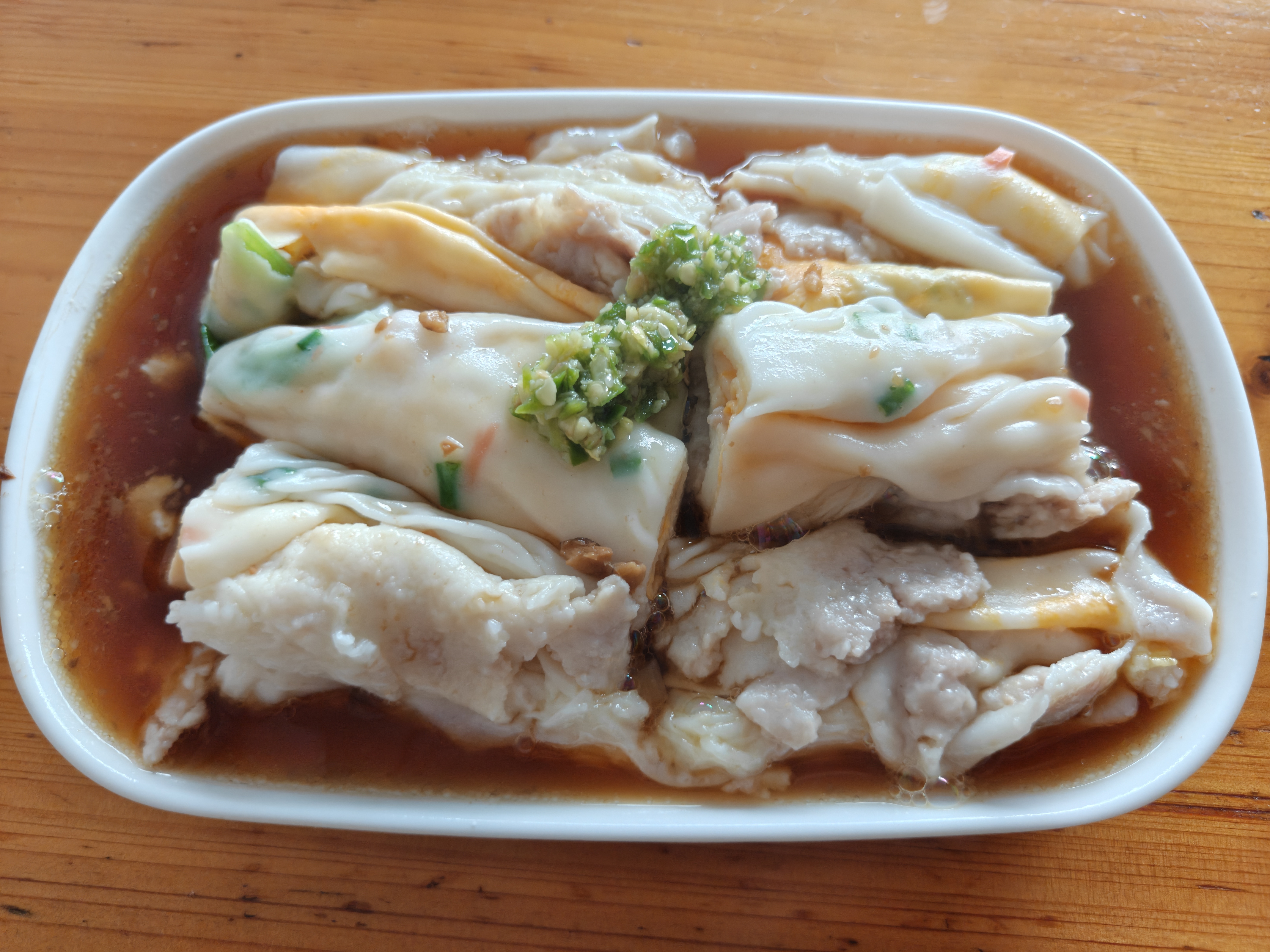 早，今天吃肉蛋肠粉，6元 