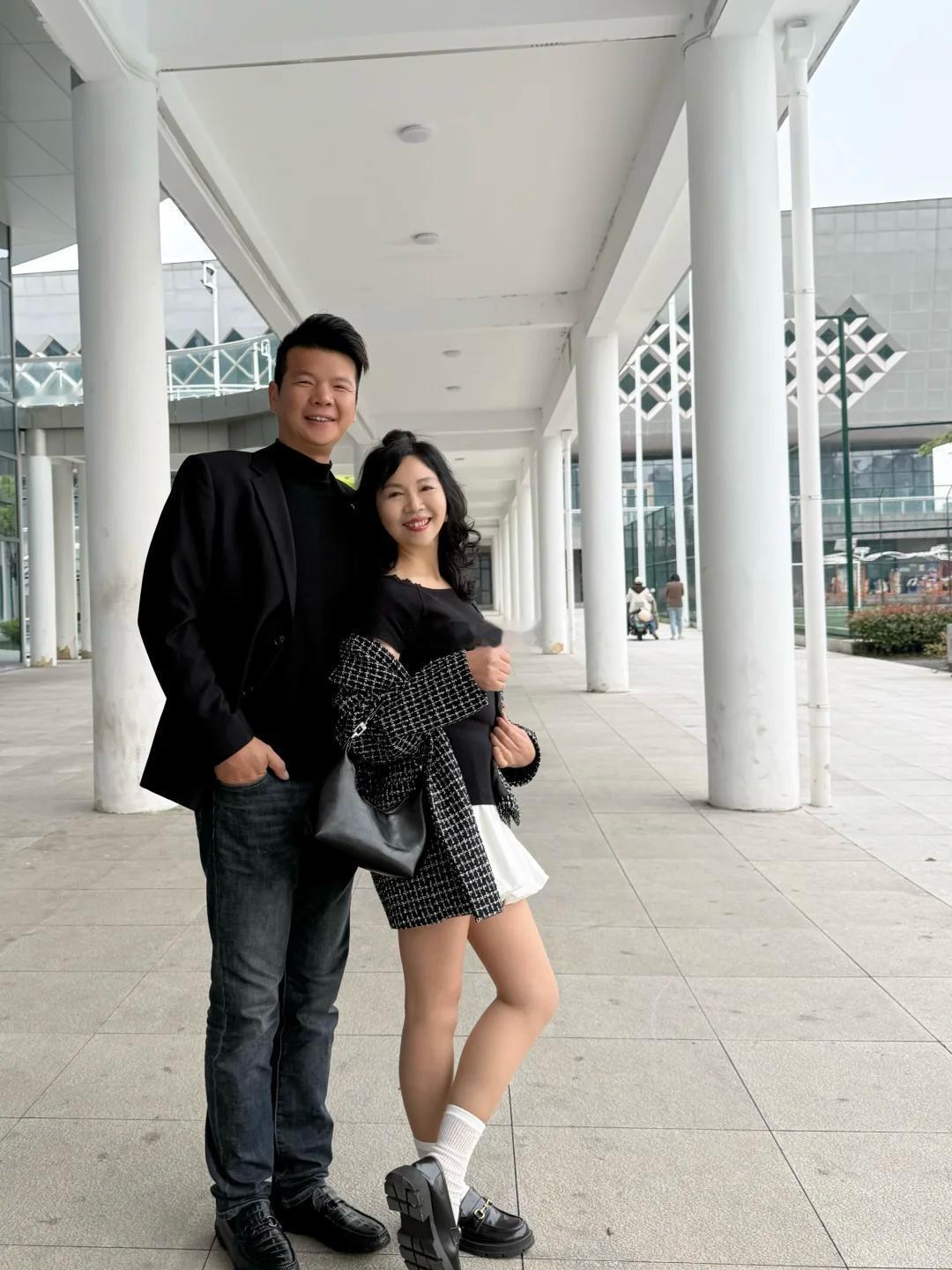 我不信62岁的人这么显年轻...... 