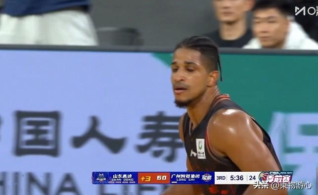 CBA季前赛对决，山东高速88-84击败广州龙狮，收获季前赛三连胜。
四节比分：