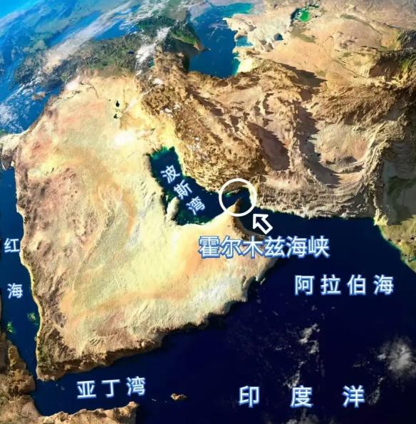 疯了！霍尔木兹海峡快没人敢过了，原油涨53%、粮食涨6%，全球都要被拖累

4月