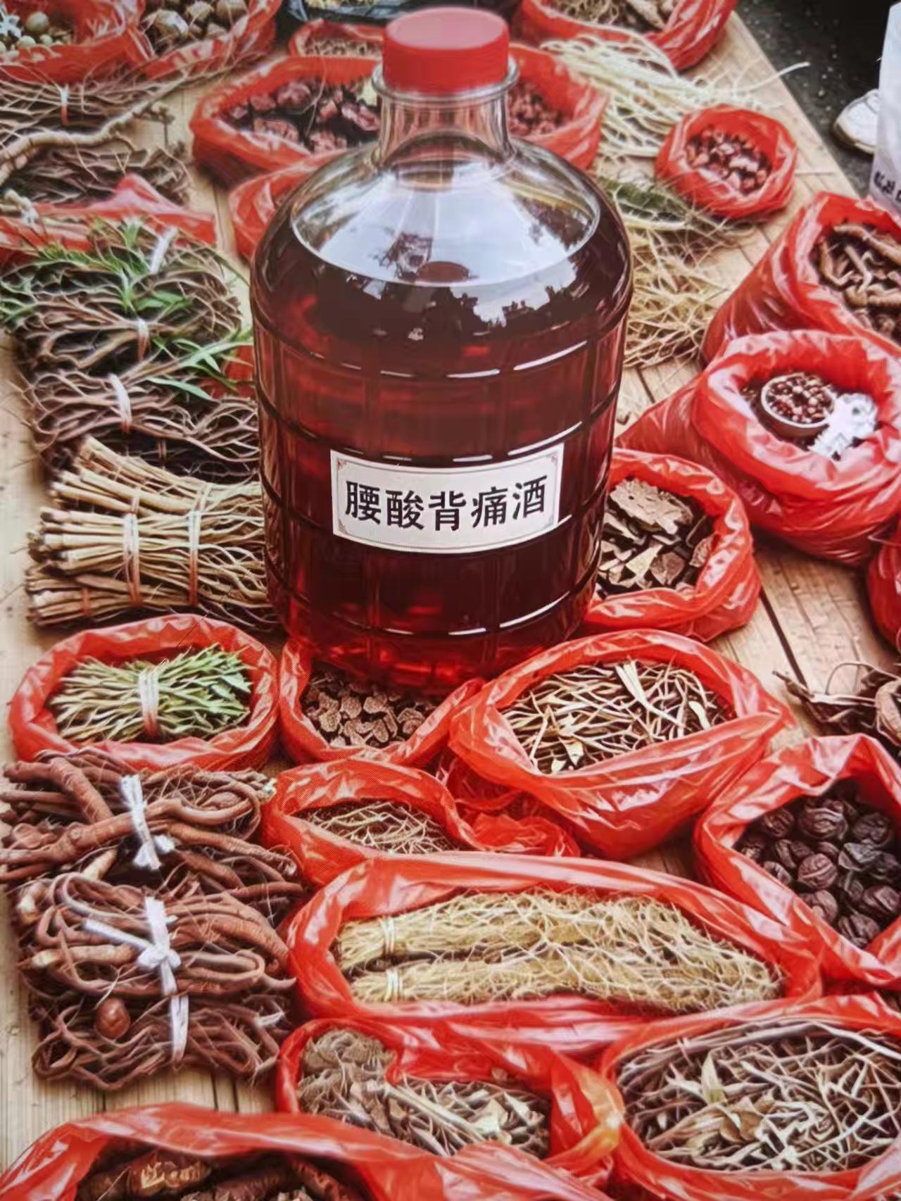 我的兴趣爱好跟大家不一样哦，我比较喜欢去山里采药，打坐，山上空气新鲜，鸟语花香，