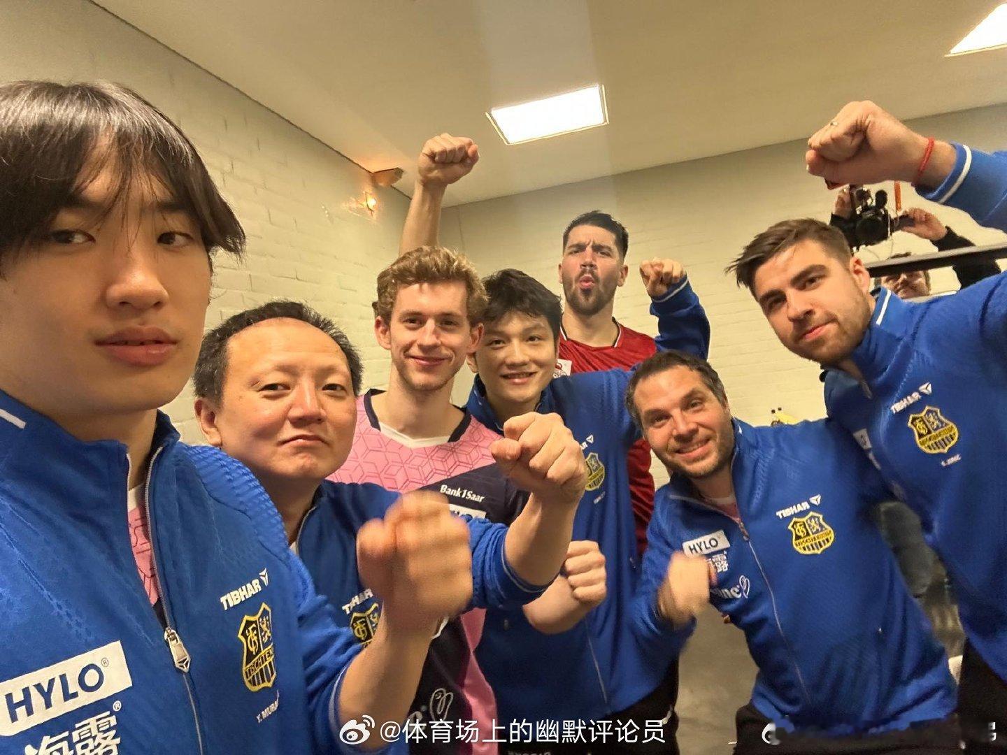 Happy team 🥳 （） 