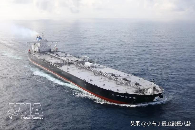 新加坡有想要守好马六甲还下了

自从海南那个港口开通之后，新加坡那是坐不住了

