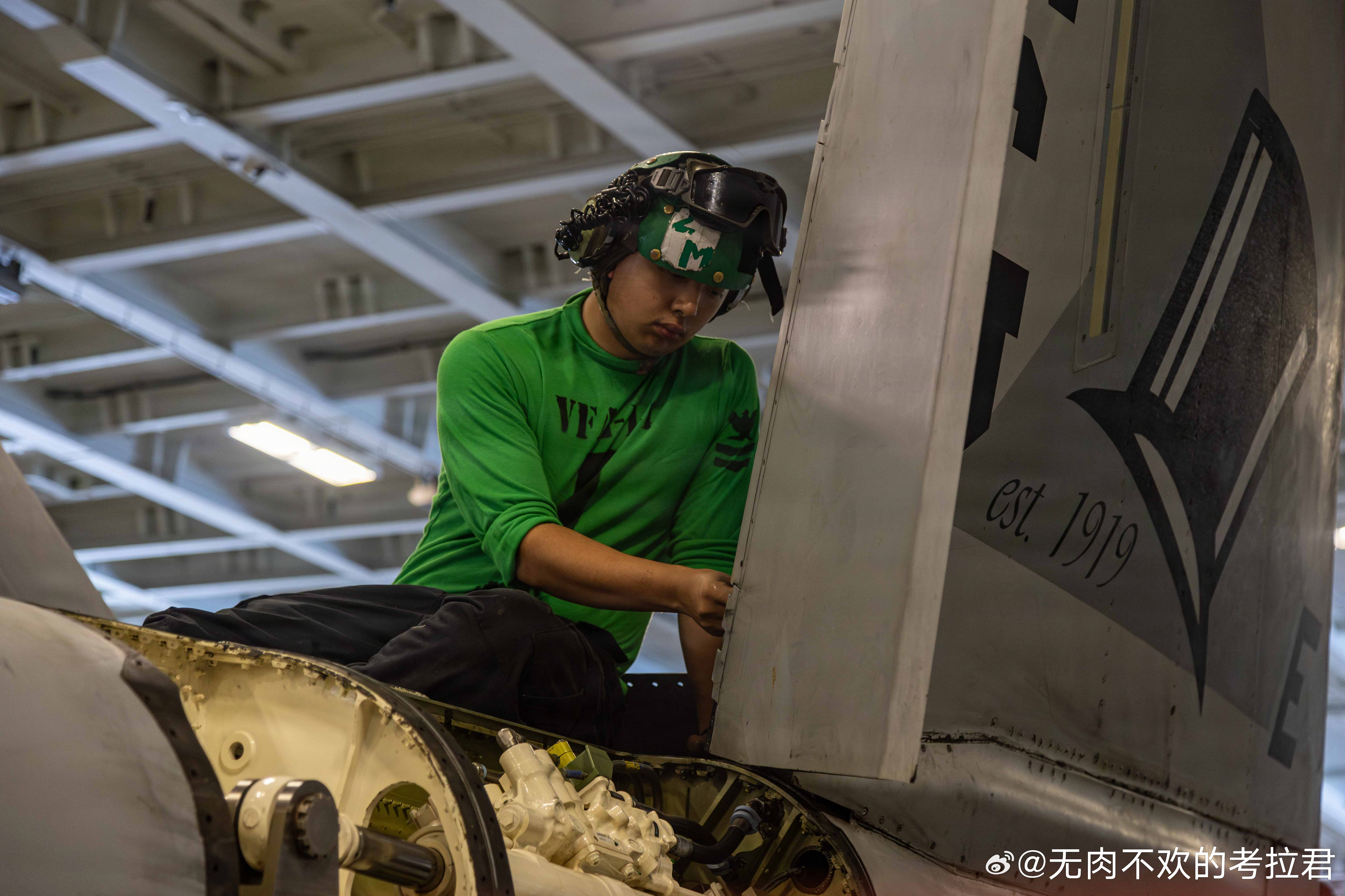 USS Abraham Lincoln (CVN 72) 在 Operation