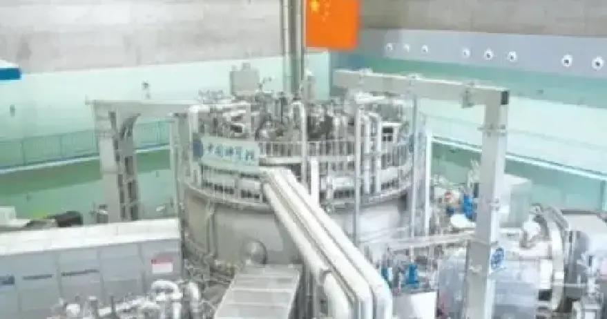 果不其然。
 
中科院合肥研究院突然宣布了，EAST装置又把高温等离子体稳定维持