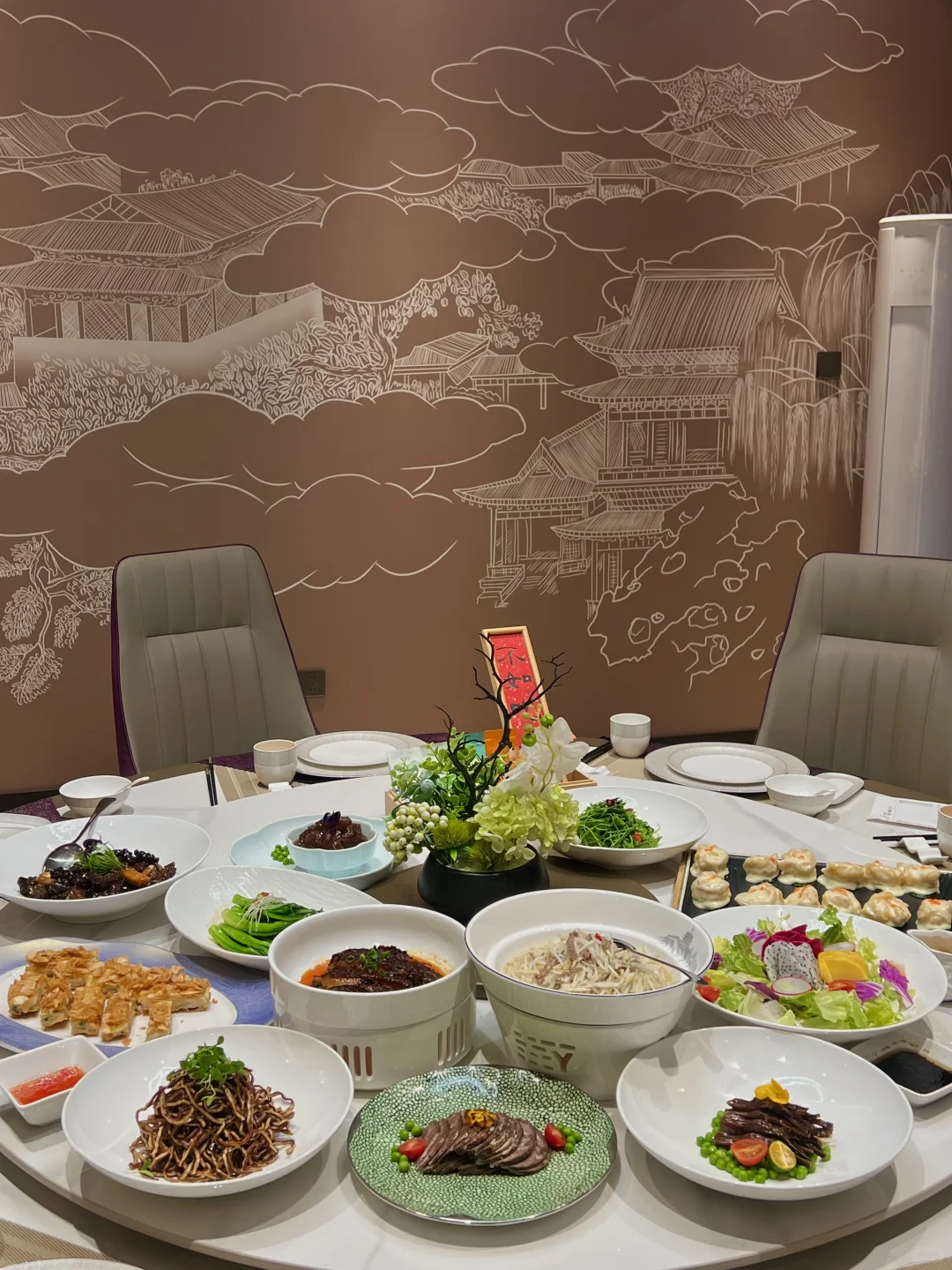 找到了～ 超级适合年底聚会聚餐的餐厅👏