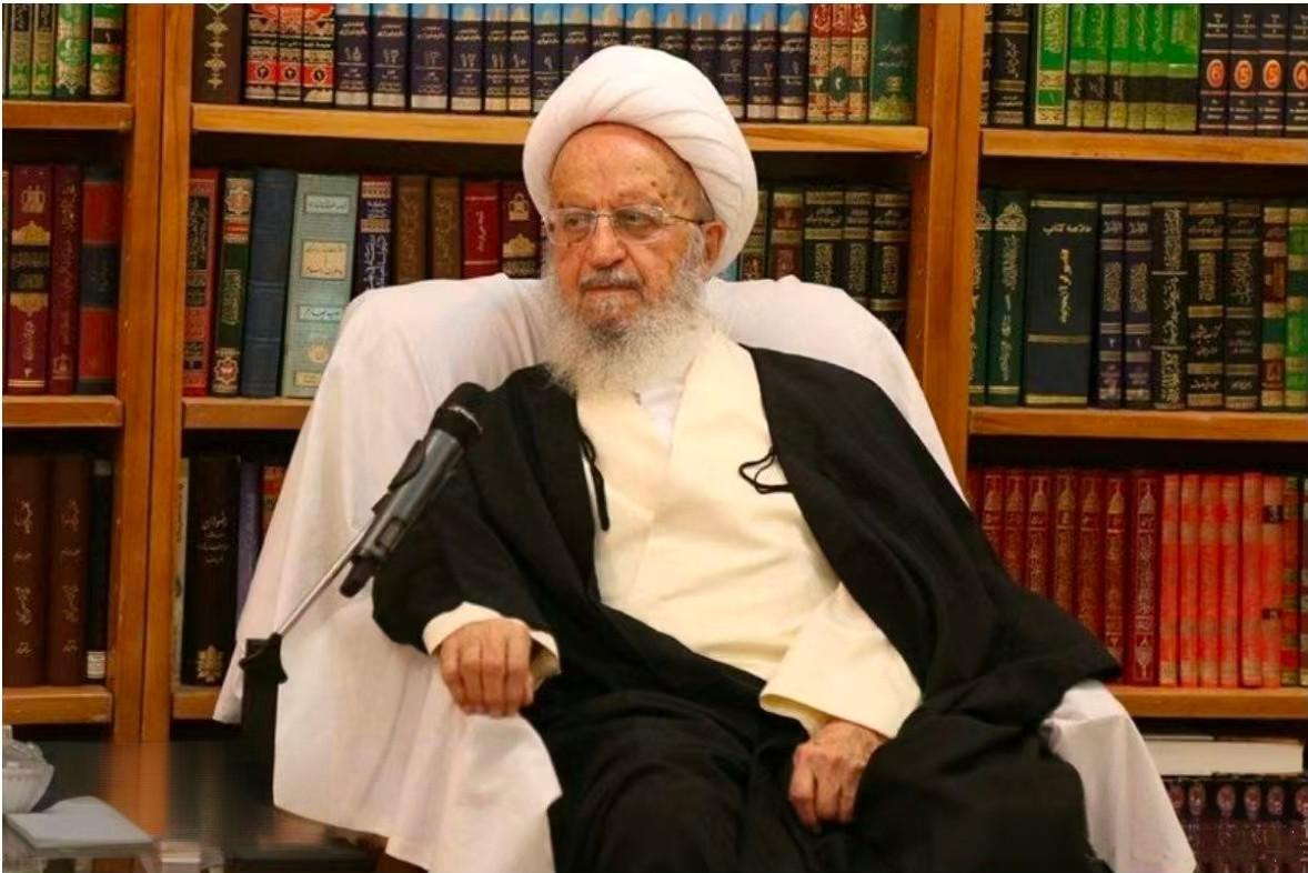 当地时间3月1日，伊朗大阿亚图拉·纳赛尔·马卡雷姆·设拉子宣布向美国和以色列发动