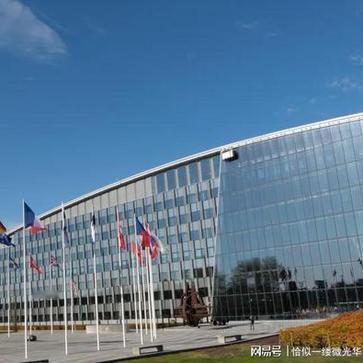 英国纠集10国组建联军围俄，无美国撑腰终究是自不量力
 
英国刚借俄潜艇事件制造