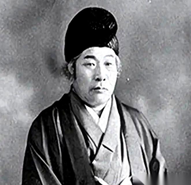 最近老刷到个事儿，说日本要完蛋了，2030年大限将至。
听着玄乎，一查，全因为他