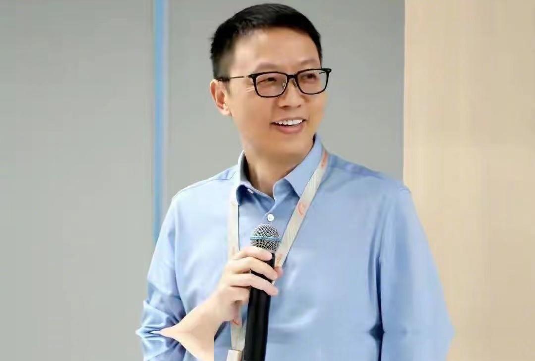吴泳铭在云栖把话挑明了：到2032年， 阿里云全球数据中心要超过20GW；模型往