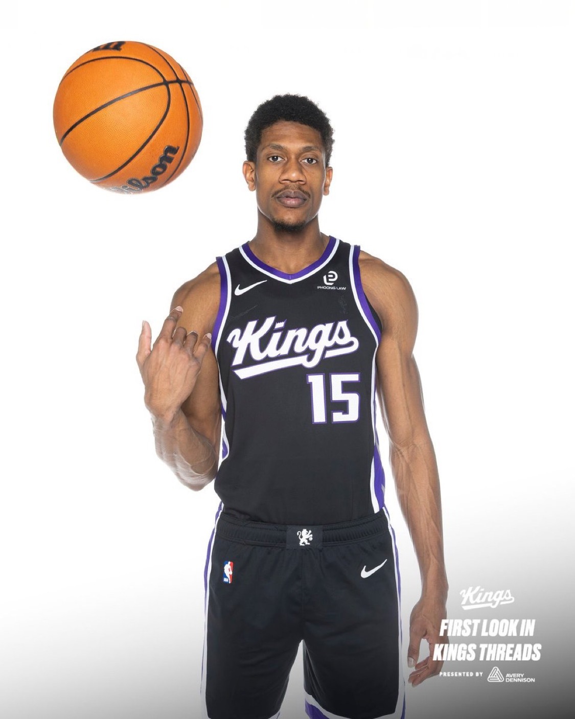 Haynes：国王队前锋德安德烈·亨特将接受赛季报销的眼部手术。 