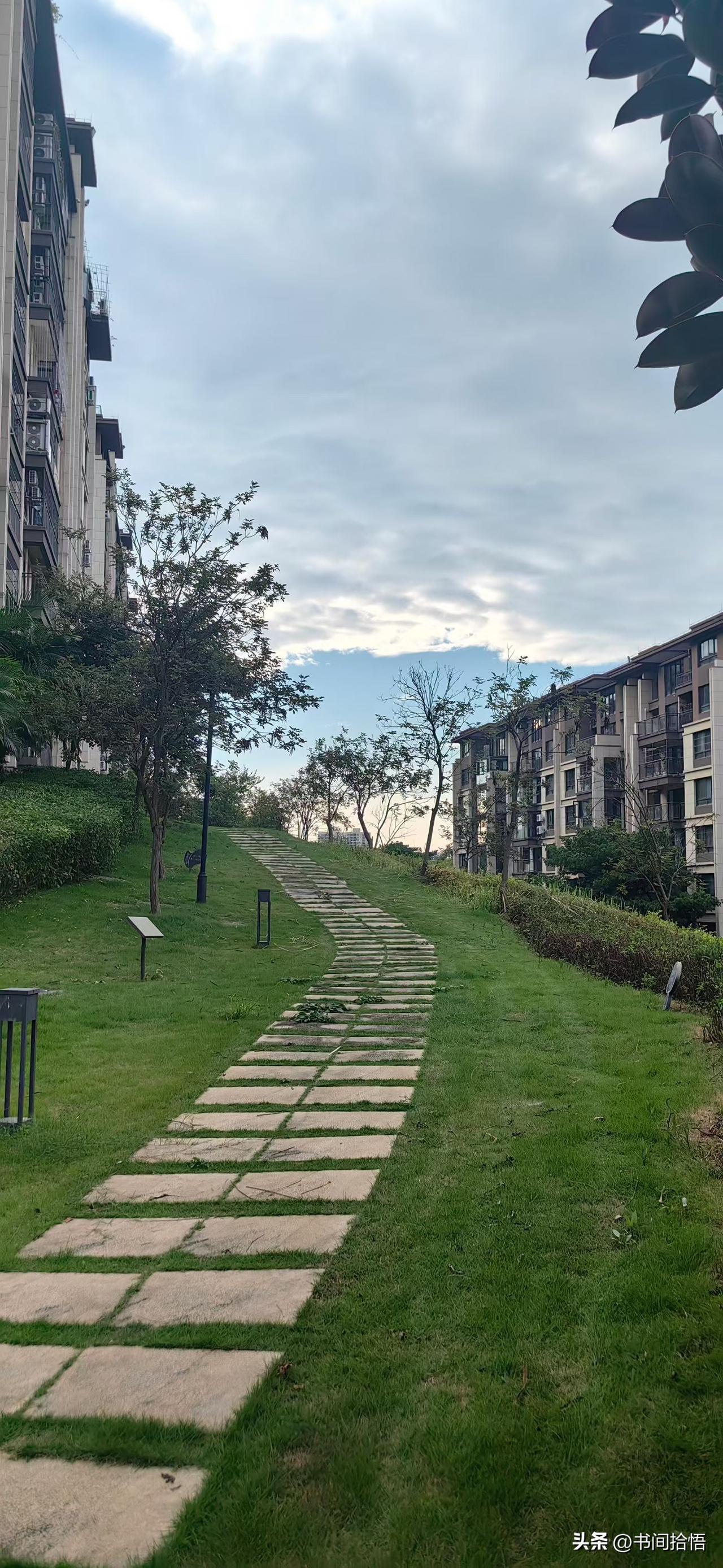 一个家庭到死都不能犯的三个大忌
 
第一，不要经常吵架，如果经常吵架，会把家里的