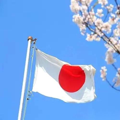 一份直接拉黑了三菱重工、防卫研究所等几十家日本防务实体的出口管制公告，硬生生把东