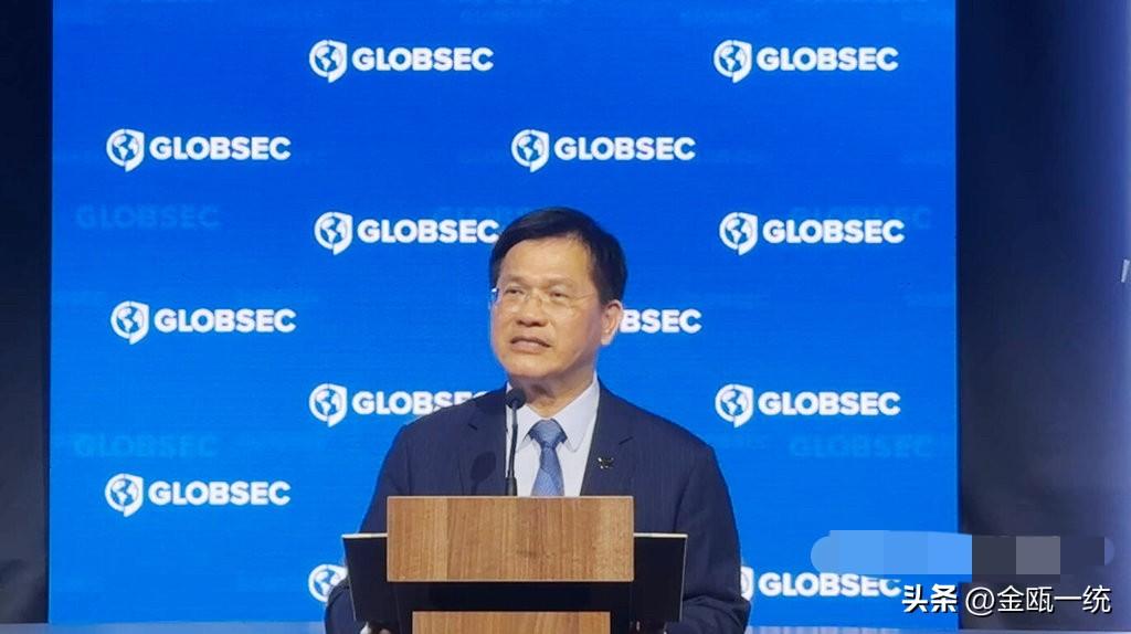 林佳龙窜访捷克出席论坛　叫嚣“台湾有能力吓阻中国攻台”

正在欧洲四处乱窜的台外