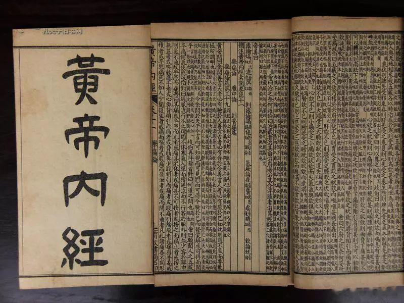 “汗不厌早，下不厌迟”，这是中医治病的基本原则。如果是表证，就应该尽快吃解表发汗