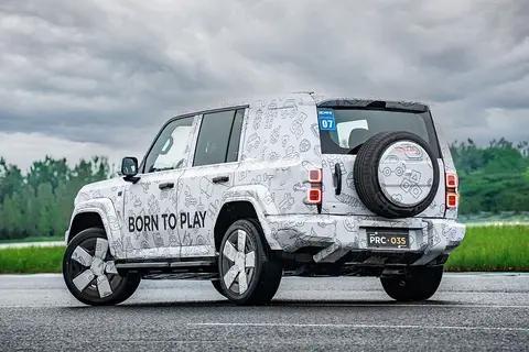 奇瑞 iCar 全新硬派 SUV V27 来了！8 月 1 日迪拜全球首发，国内