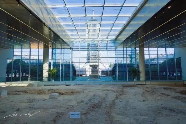 这个省会“不太像省会”，高铁地铁都往省外修，省内反倒被遗忘？

这里是刘小顺的旅